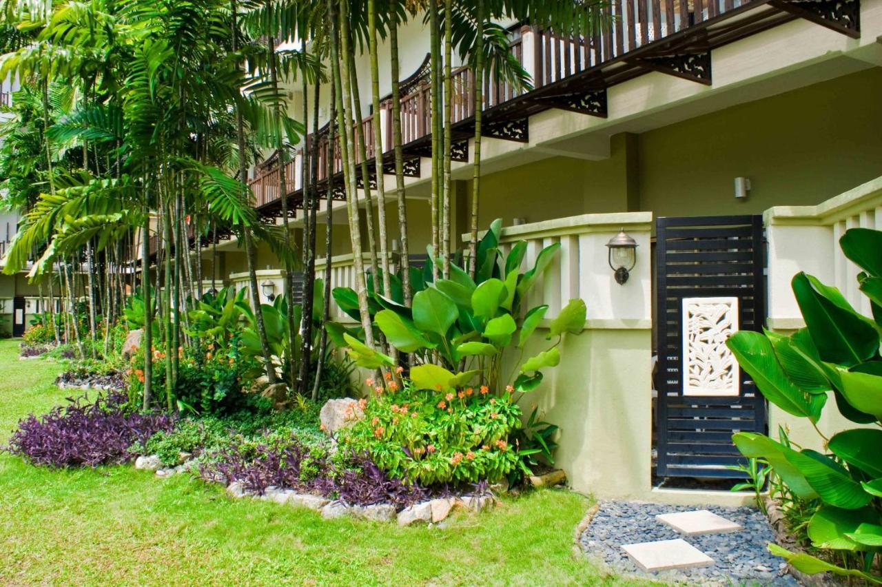 Mines Beach Resort Hotel Seri Kembangan Esterno foto