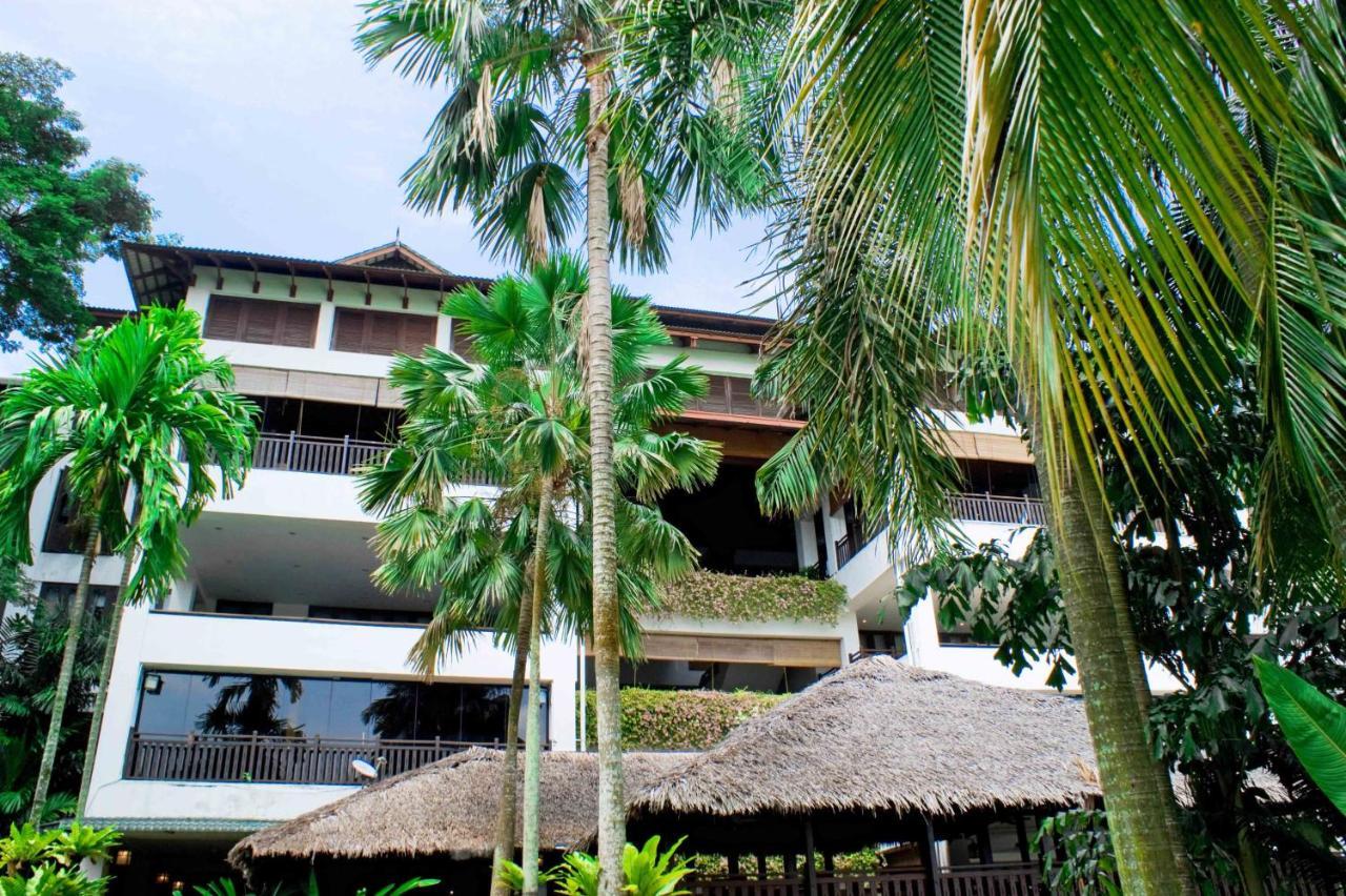 Mines Beach Resort Hotel Seri Kembangan Esterno foto
